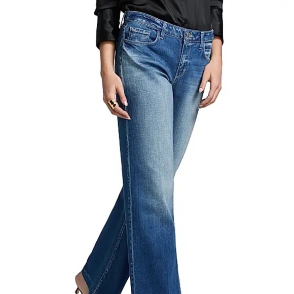 L'AGENCE Paris Joanne Jeans Low-rise Wide Leg in Palermo wash Size 28 New w Tag - Picture 3 of 8